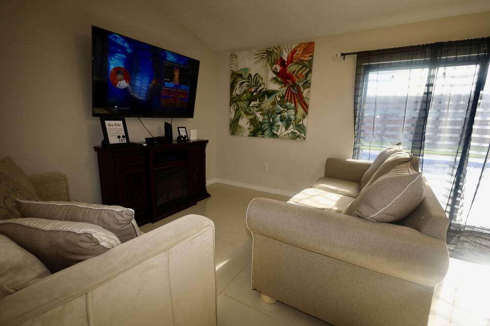 Photo of Livingroom in Poinciana