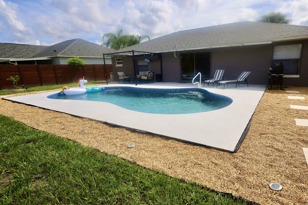 Photo of Outdoor in Poinciana