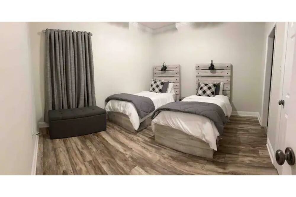 Photo of Bedroom in South Baton Rouge