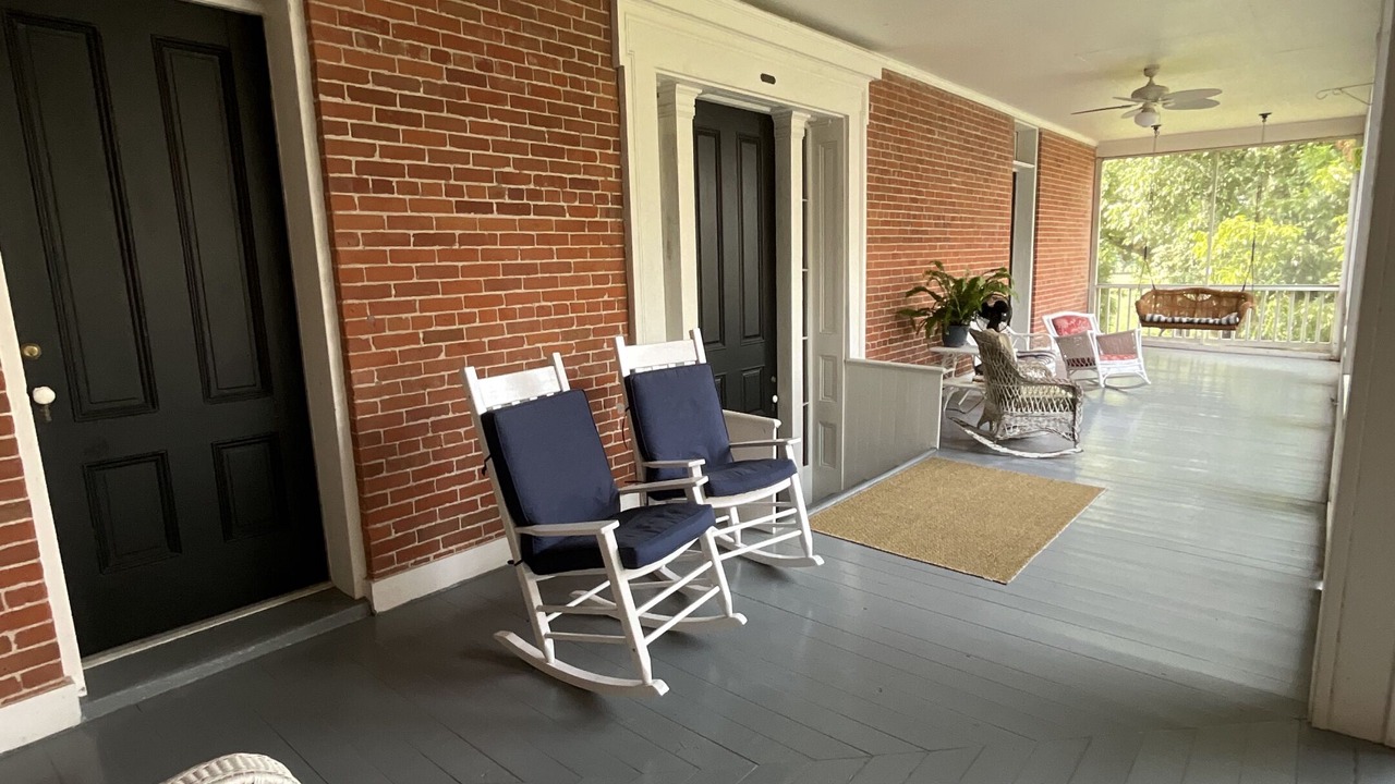 Photo of Patio Balcony in Wayside