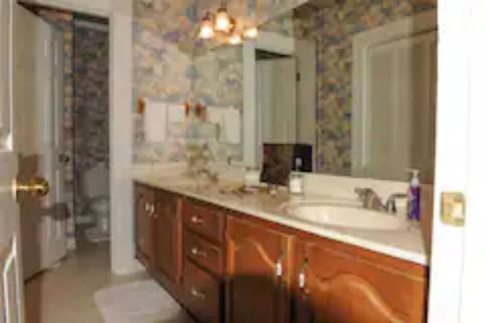 Photo of Bathroom in New Castle