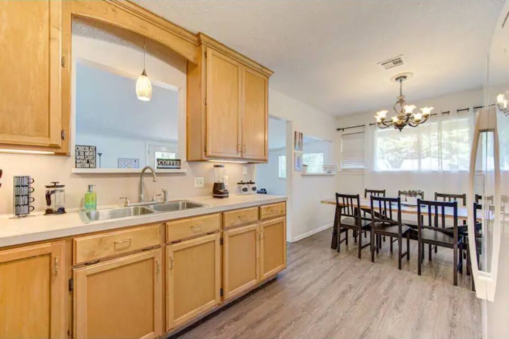 Photo of Kitchen in Beaumont