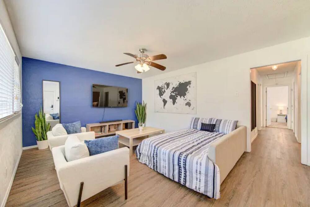 Photo of Bedroom in Beaumont