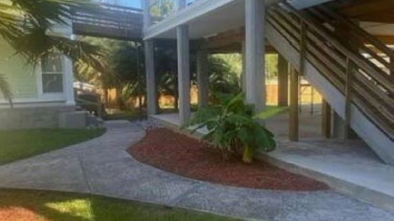 Photo of Outdoor in Kreole