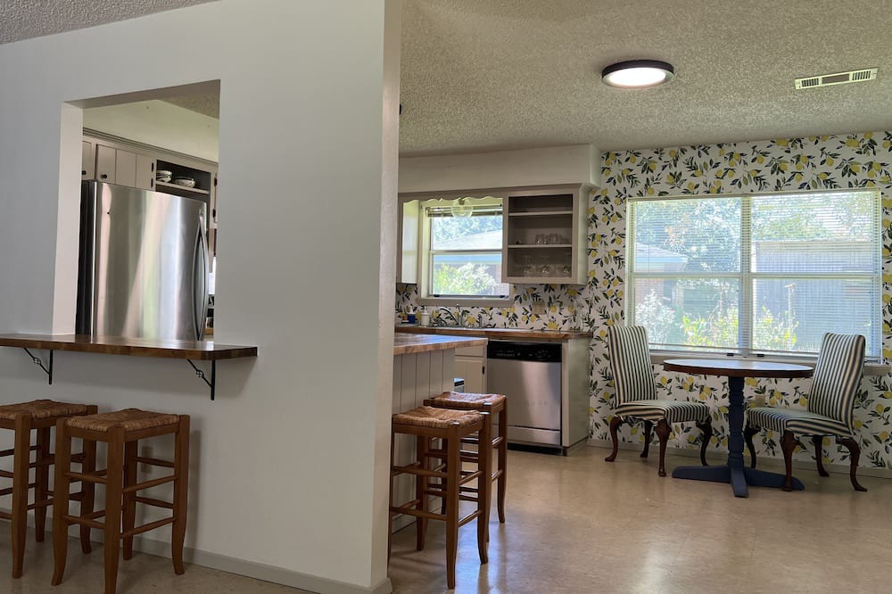Photo of Kitchen in St. Francisville