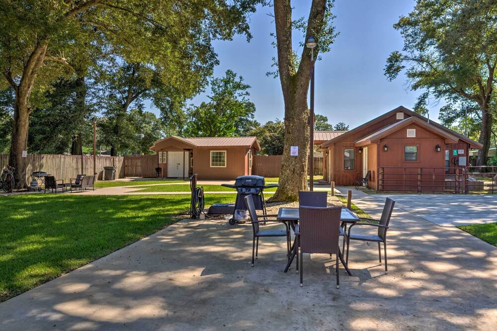 Photo of Outdoor in Northwest Pensacola