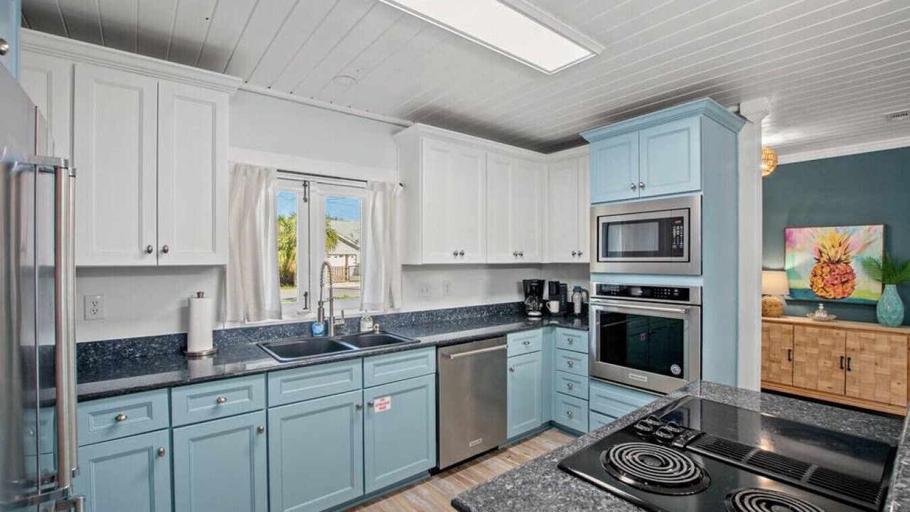 Photo of Kitchen in El Centro Beach