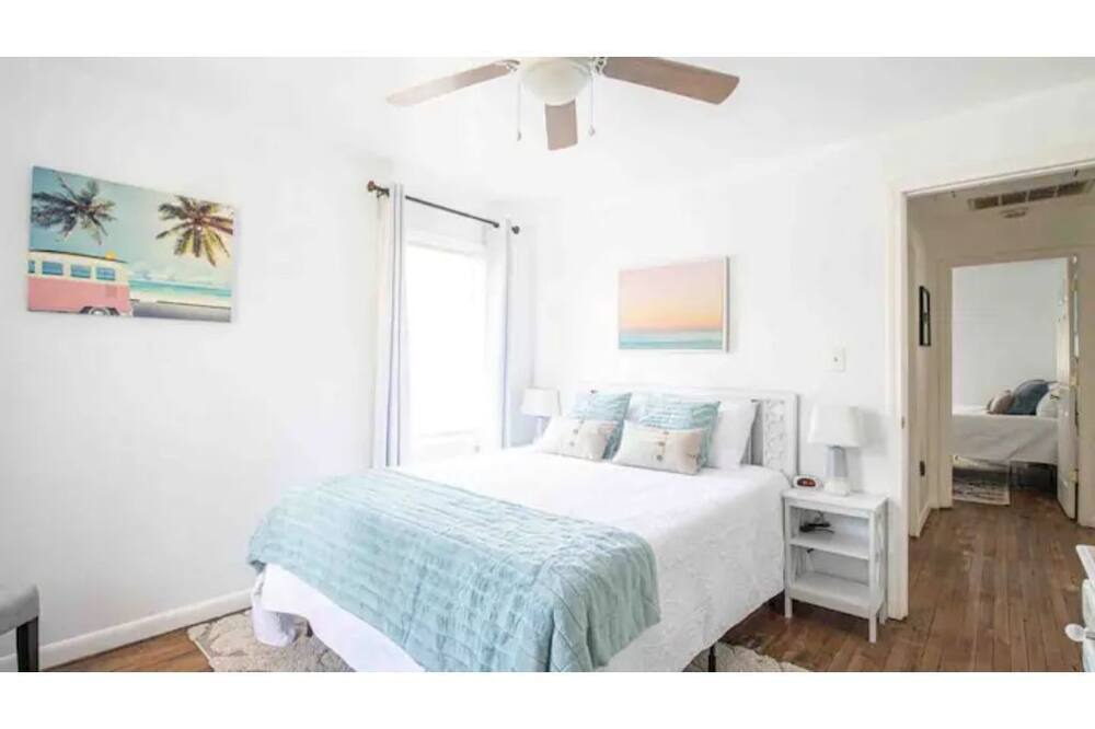 Photo of Bedroom in Gulfport
