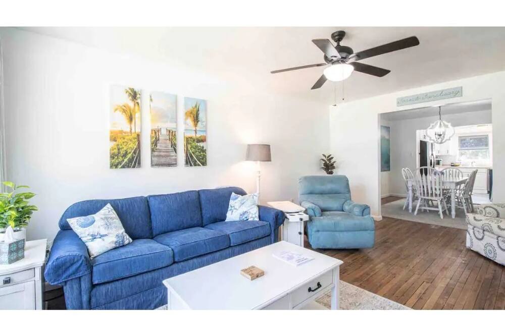 Photo of Livingroom in Gulfport