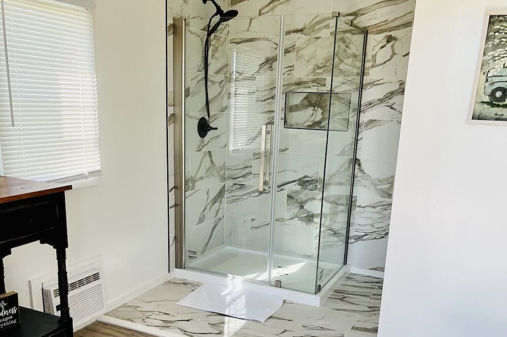 Photo of Bathroom in Killen