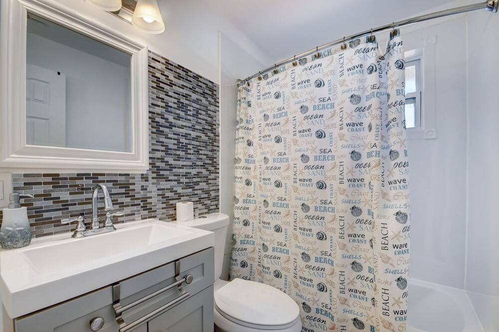 Photo of Bathroom in Royal Palm Beach