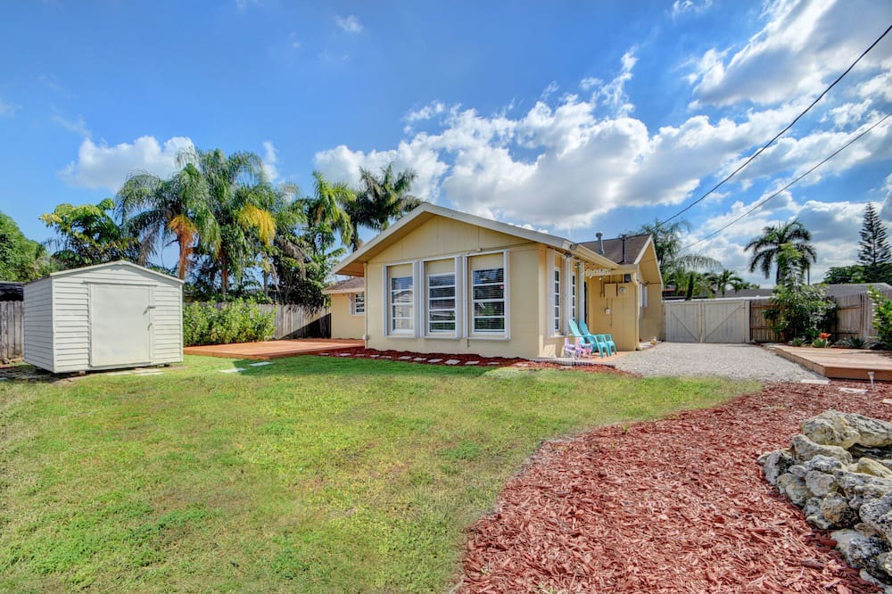 Photo of Outdoor in Royal Palm Beach