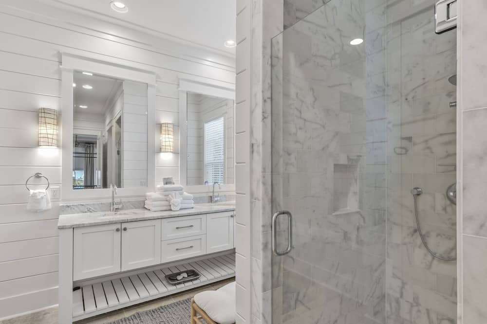 Photo of Bathroom in Watercolor