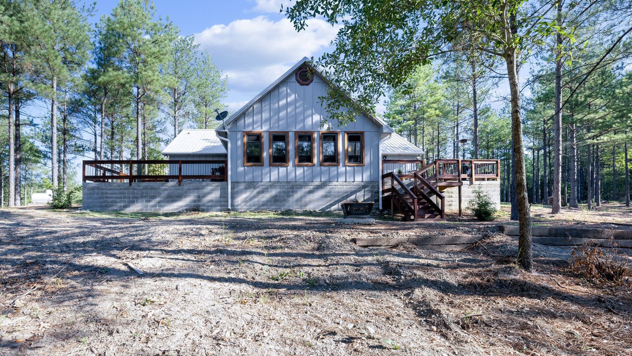 Photo of Outdoor in Smithville