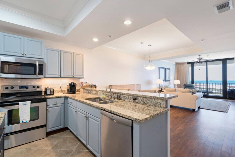 Photo of Kitchen in Royal Lagoons
