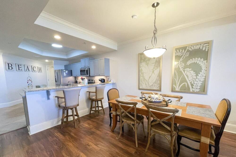 Photo of Livingroom in Royal Lagoons