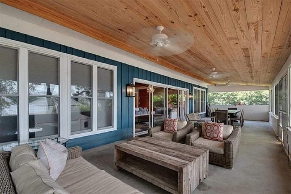 Photo of Outdoor in Silver Springs