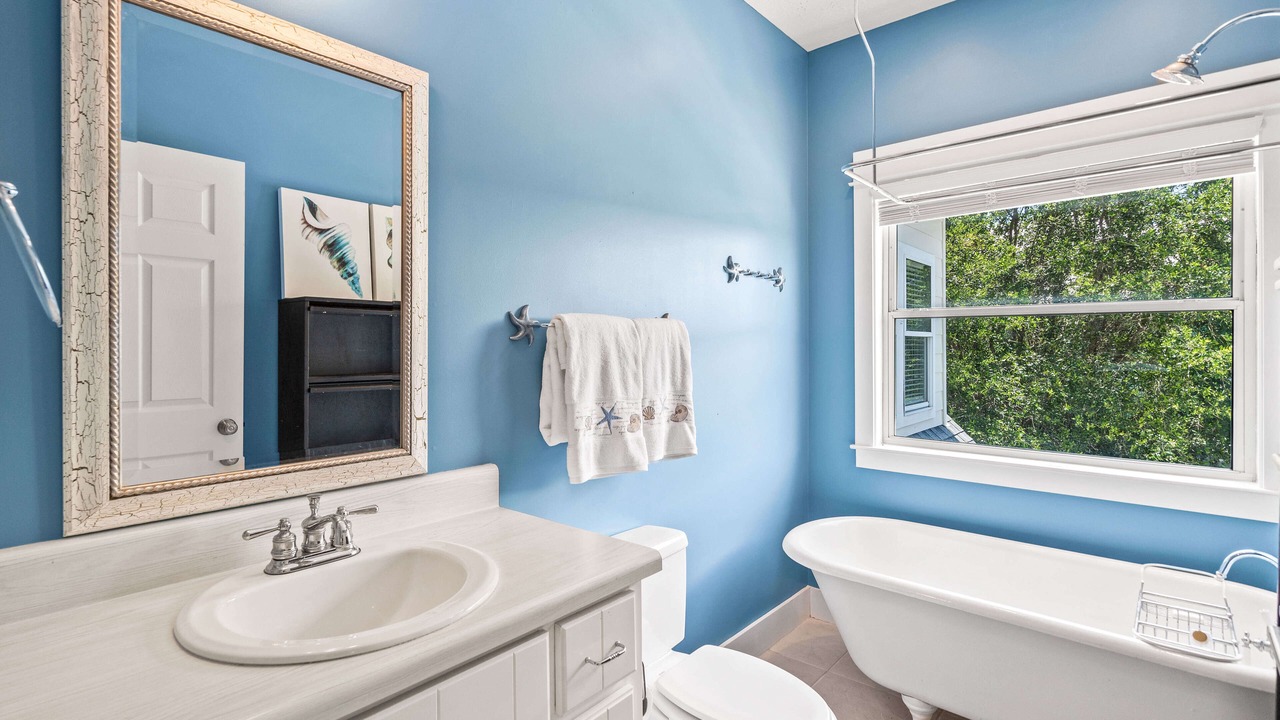 Photo of Bathroom in Seacrest