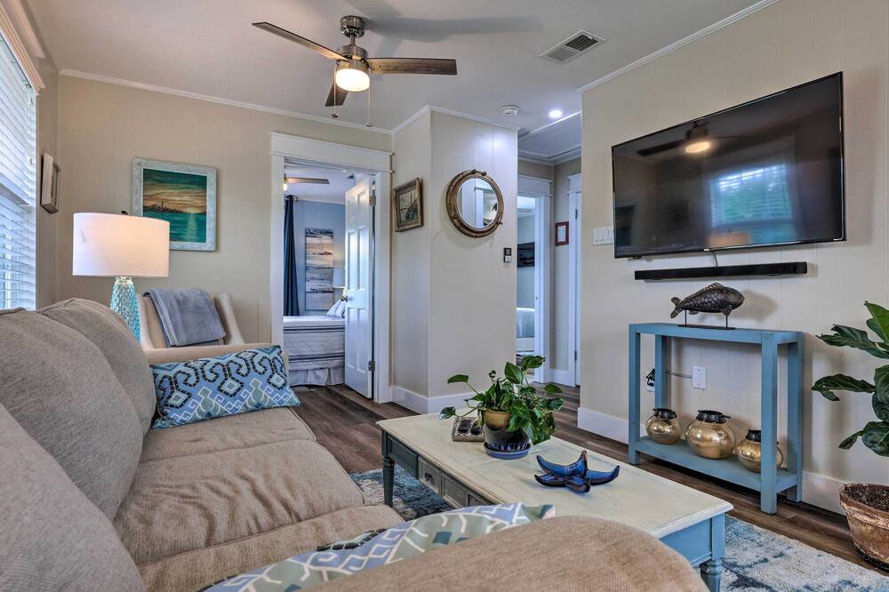 Photo of Livingroom in Waveland