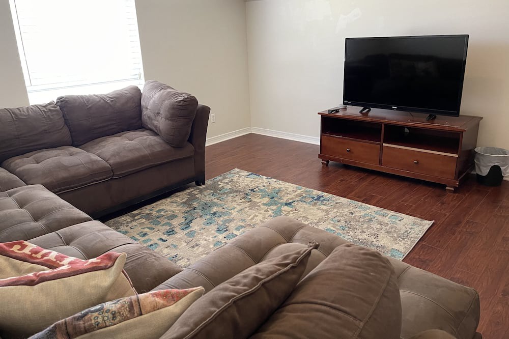 Photo of Livingroom in Slidell