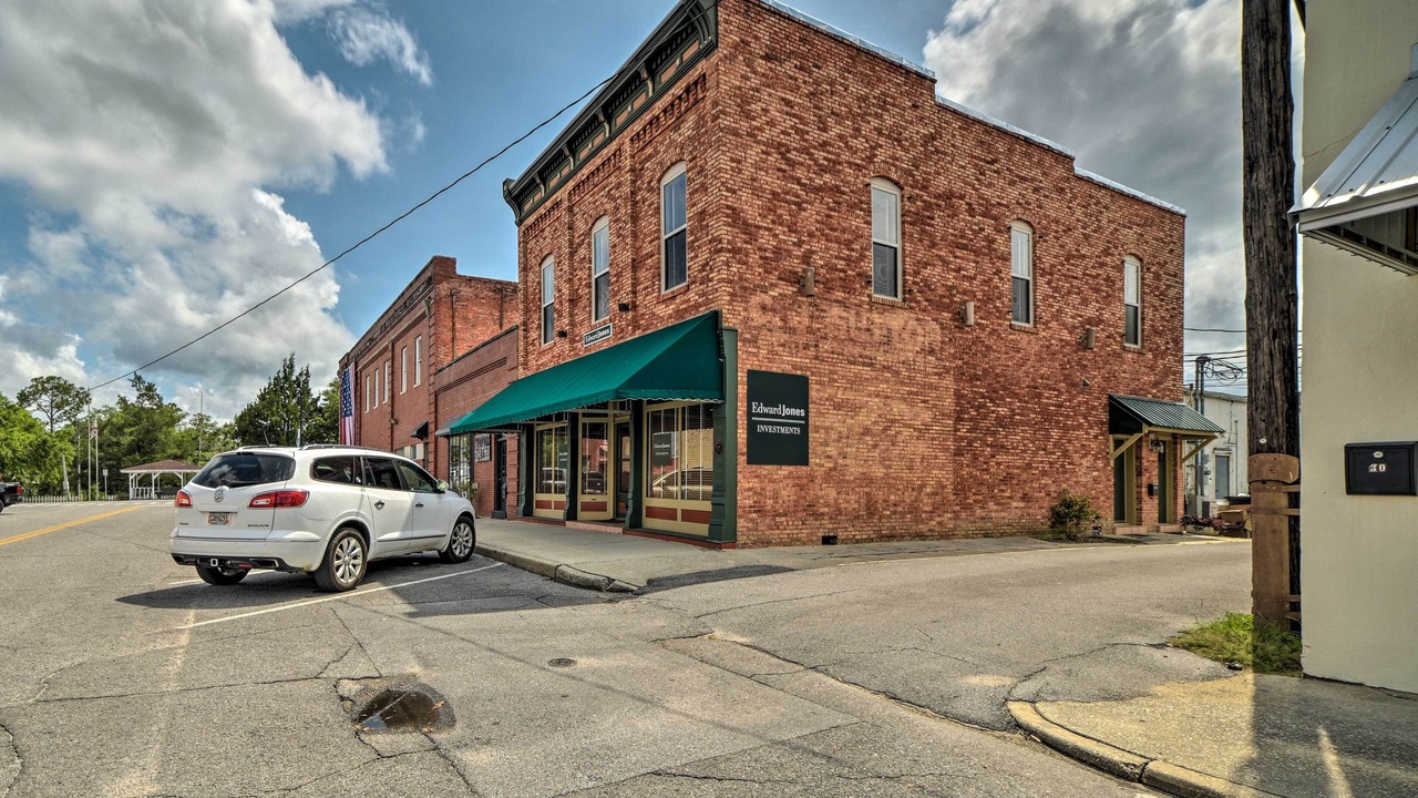 Photo of Outdoor in De Funiak Springs