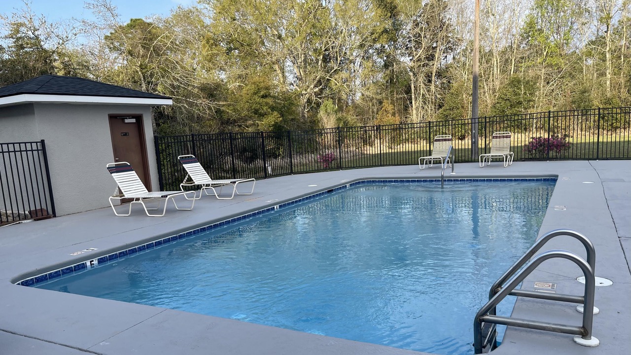 Photo of Outdoor in Foley