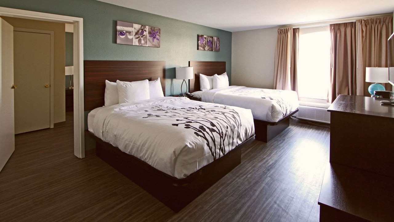 Photo of Bedroom in Foley