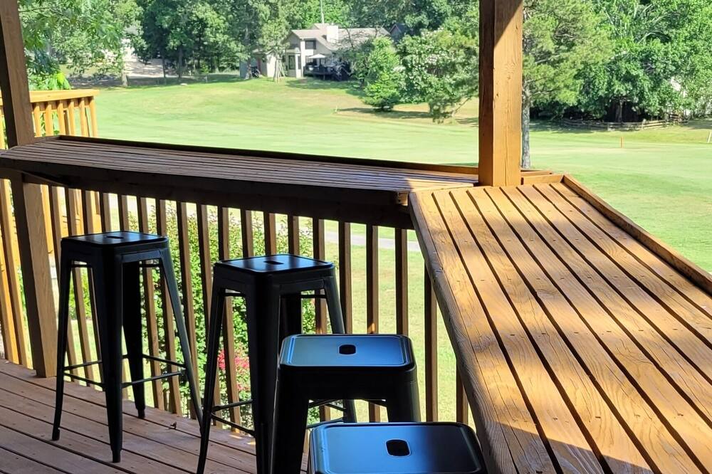 Photo of Patio Balcony in Jones Mills