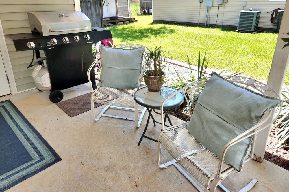 Photo of Patio Balcony in Waveland