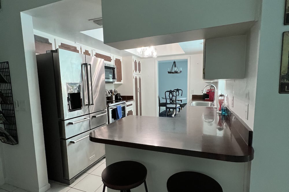 Photo of Kitchen in Lochmoor Waterway Estates