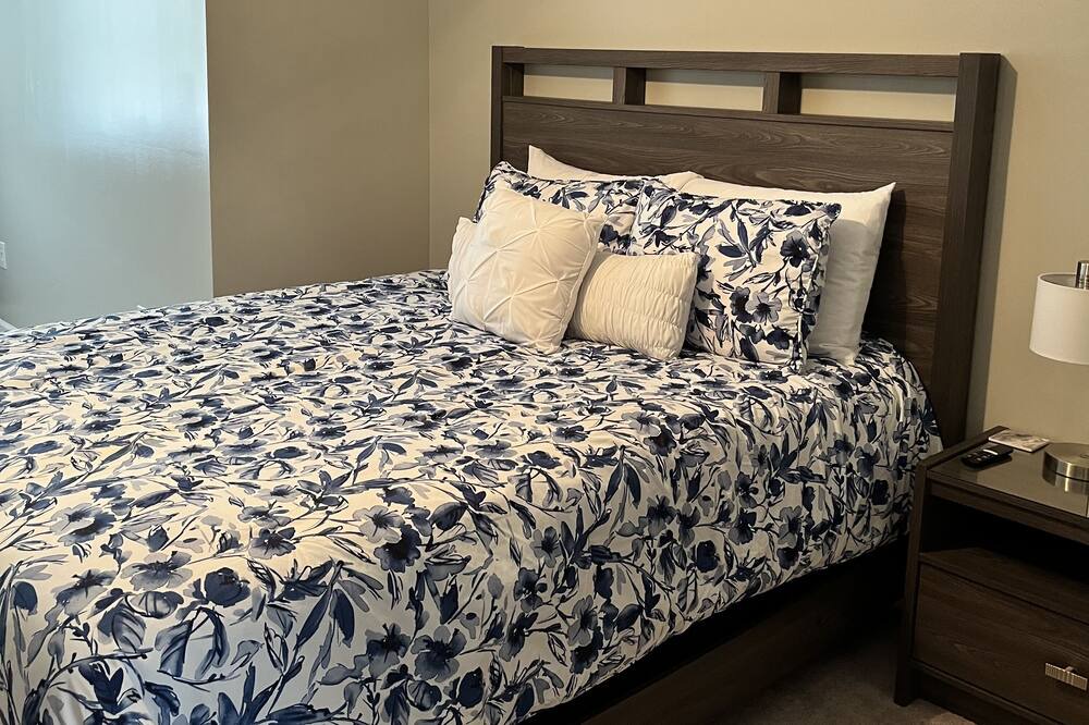 Photo of Bedroom in Starkville