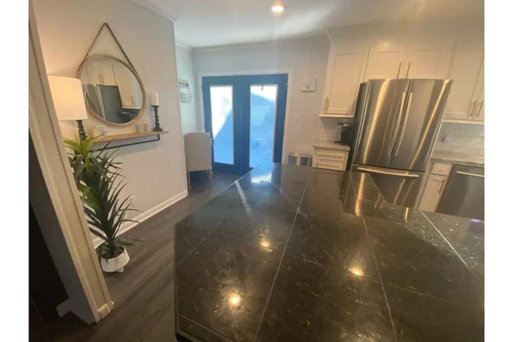 Photo of Livingroom in Hattiesburg