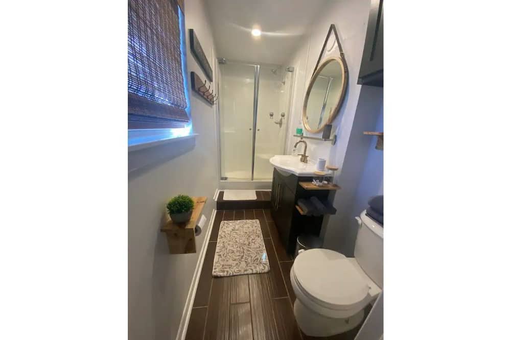 Photo of Bathroom in Hattiesburg