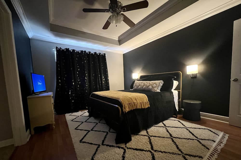Photo of Bedroom in Shenandoah