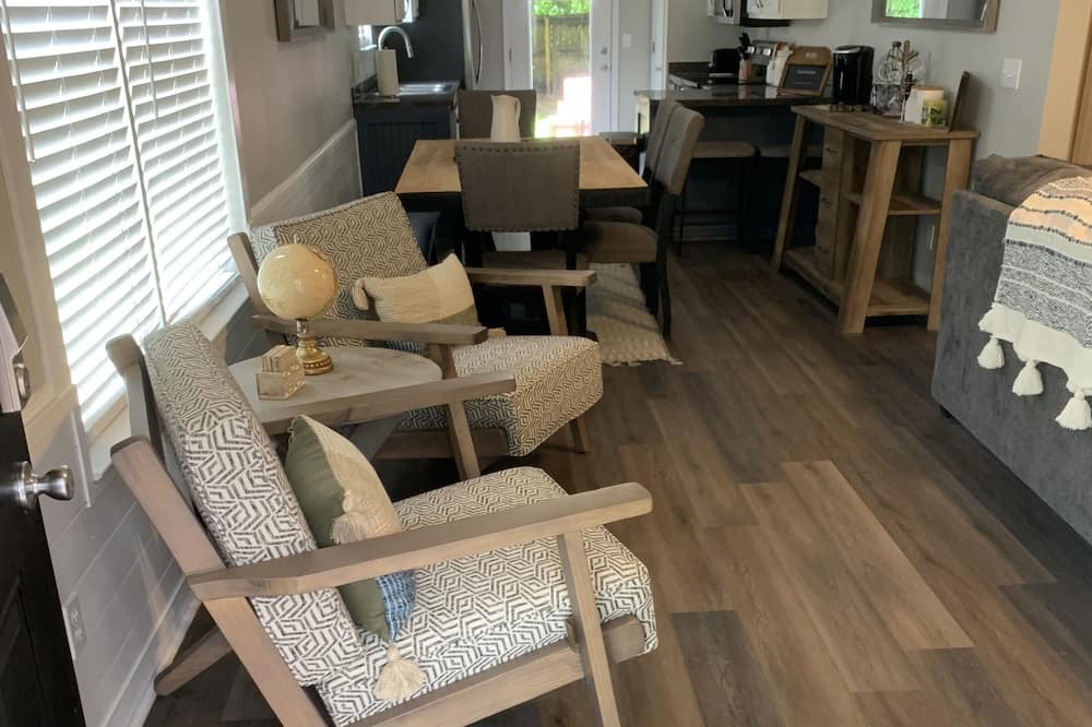 Photo of Livingroom in Wright