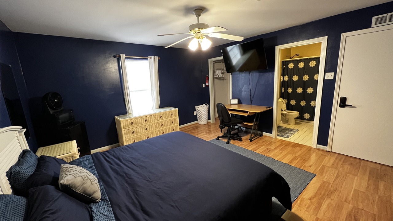 Photo of Bedroom in Gulf Breeze