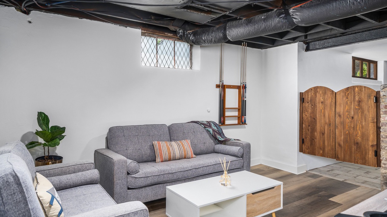Photo of Livingroom in Crestline Heights