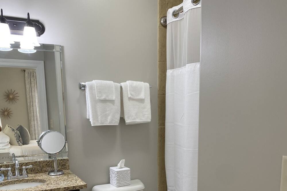 Photo of Bathroom in Oxford