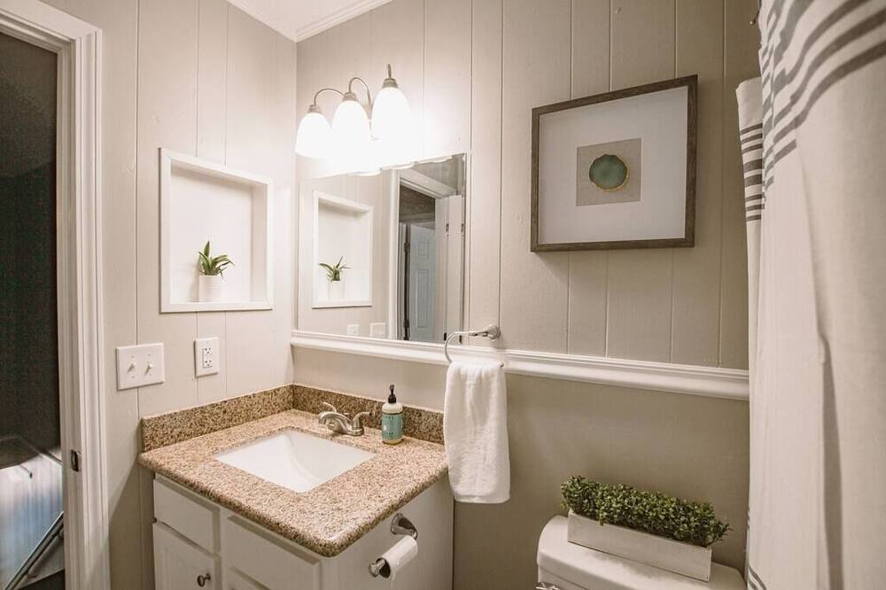 Photo of Bedroom in Washington Square