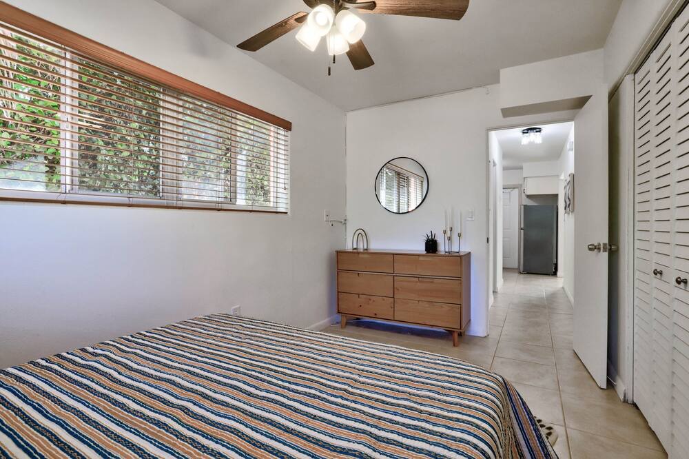 Photo of Bedroom in Mango Groves
