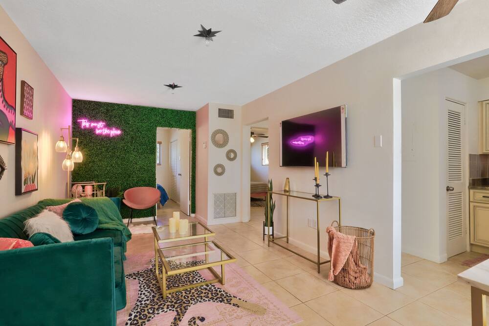 Photo of Livingroom in Mango Groves