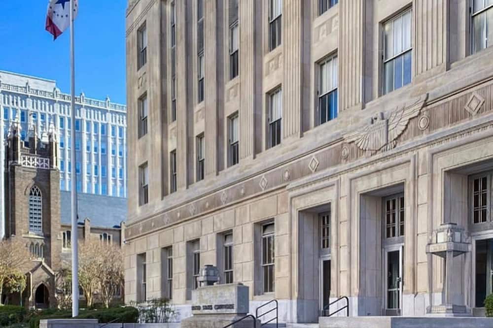 Photo of Outdoor in Downtown Jackson