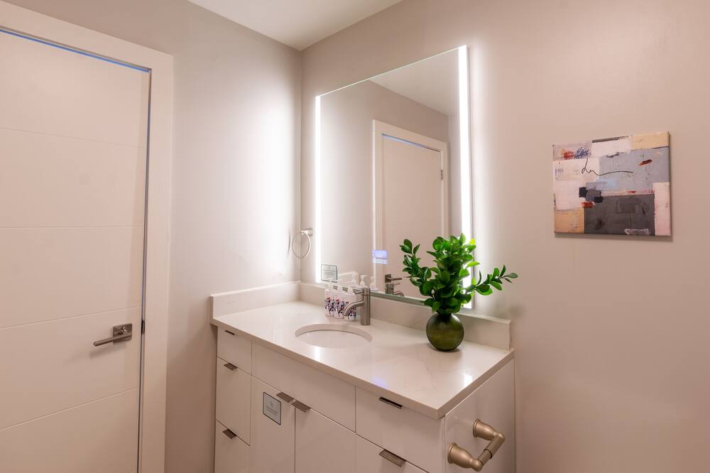 Photo of Bathroom in Downtown Jackson