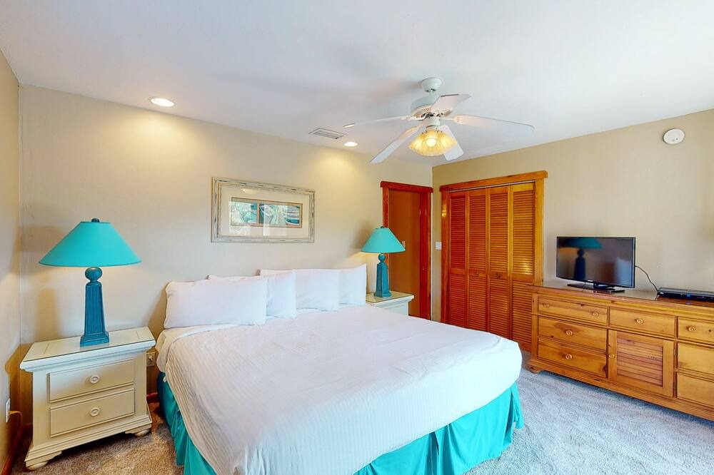Photo of Others in Sea Palm Village