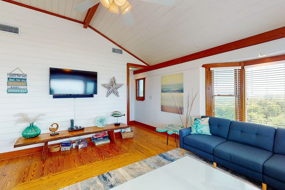 Photo of Others in Sea Palm Village