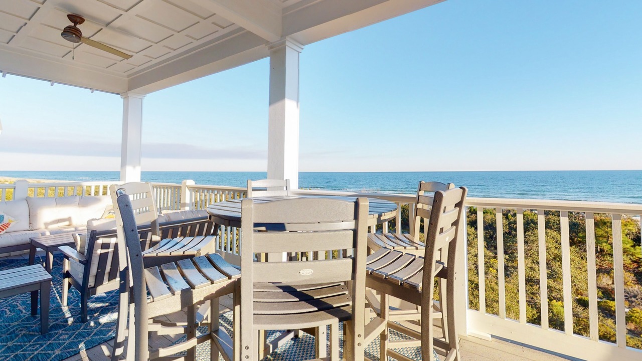 Photo of Patio Balcony in Sea Palm Village