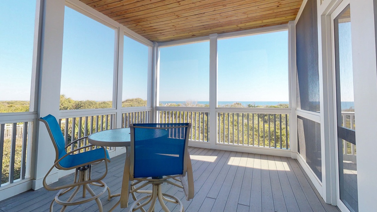 Photo of Patio Balcony in Sea Palm Village