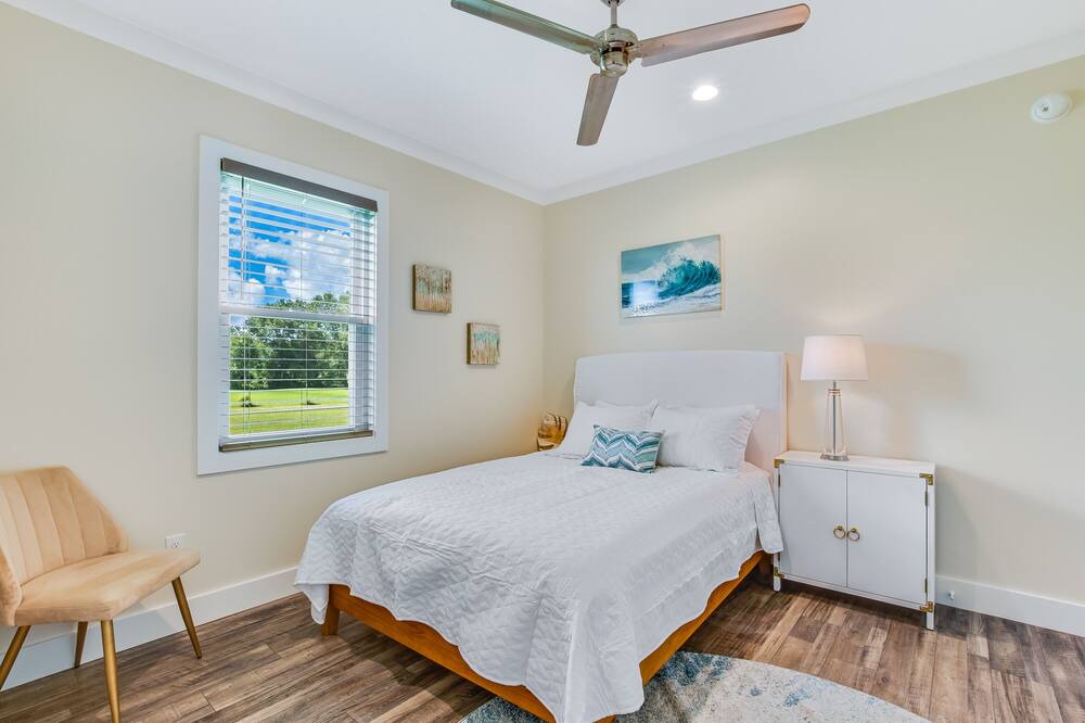 Photo of Bedroom in Lillian