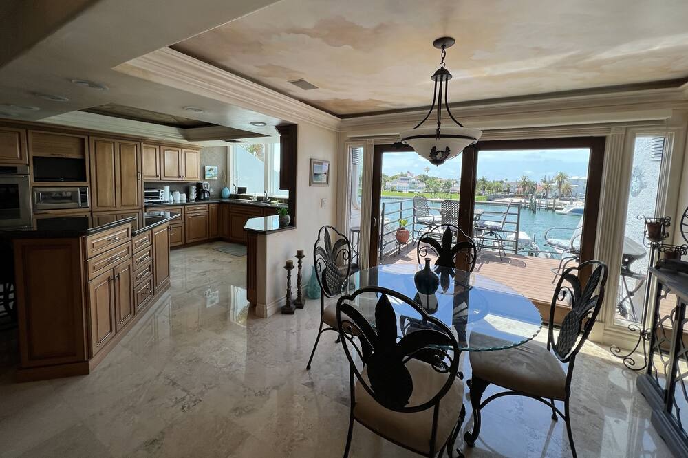Photo of Kitchen in Tierra Verde