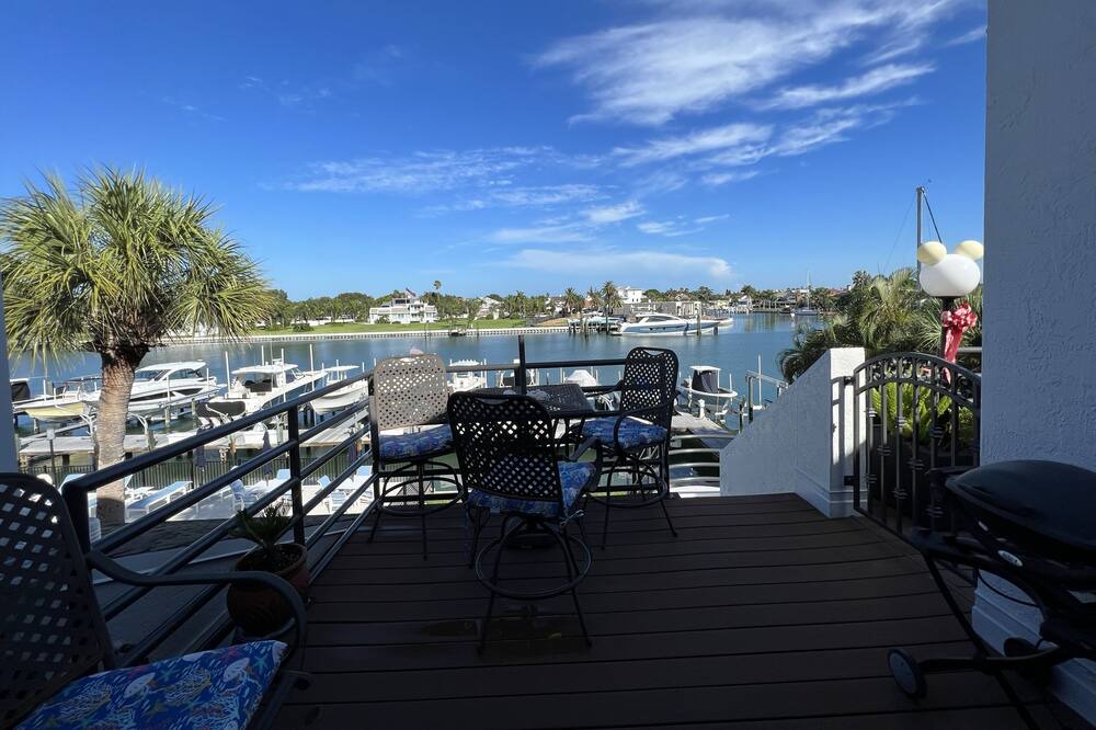 Photo of Patio Balcony in Tierra Verde